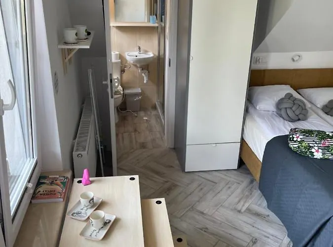 Dziupla Гостевой дом 3*